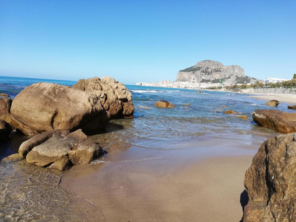 Familyholidays La Finestra Di Fronte Cefalù Eksteriør bilde