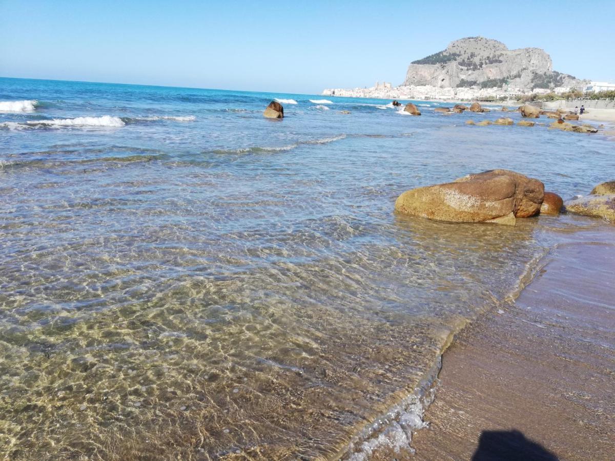 Familyholidays La Finestra Di Fronte Cefalù Eksteriør bilde