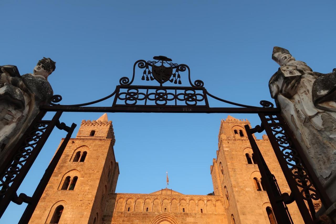 Familyholidays La Finestra Di Fronte Cefalù Eksteriør bilde