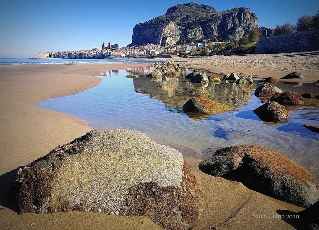 Familyholidays La Finestra Di Fronte Cefalù Eksteriør bilde